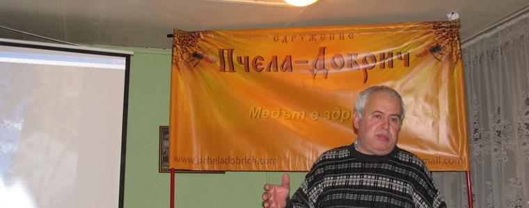 Димитър Кукушев за иновациите в отглеждането на пчелни майки (ВИДЕО)